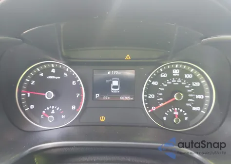 2021 Kia Forte Fe z USA, uszkodzony, nr VIN 3KPF24AD8ME327935